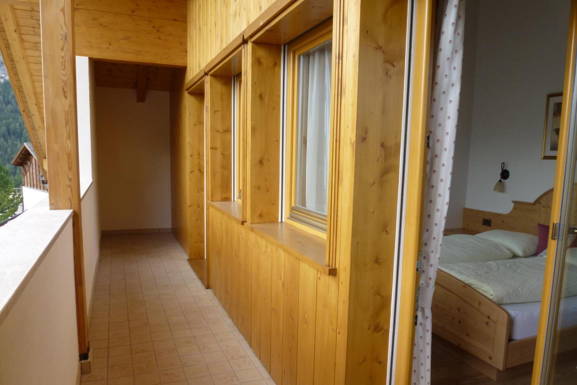 Residence Ciasa Dl Mone Colfosco Kültér fotó
