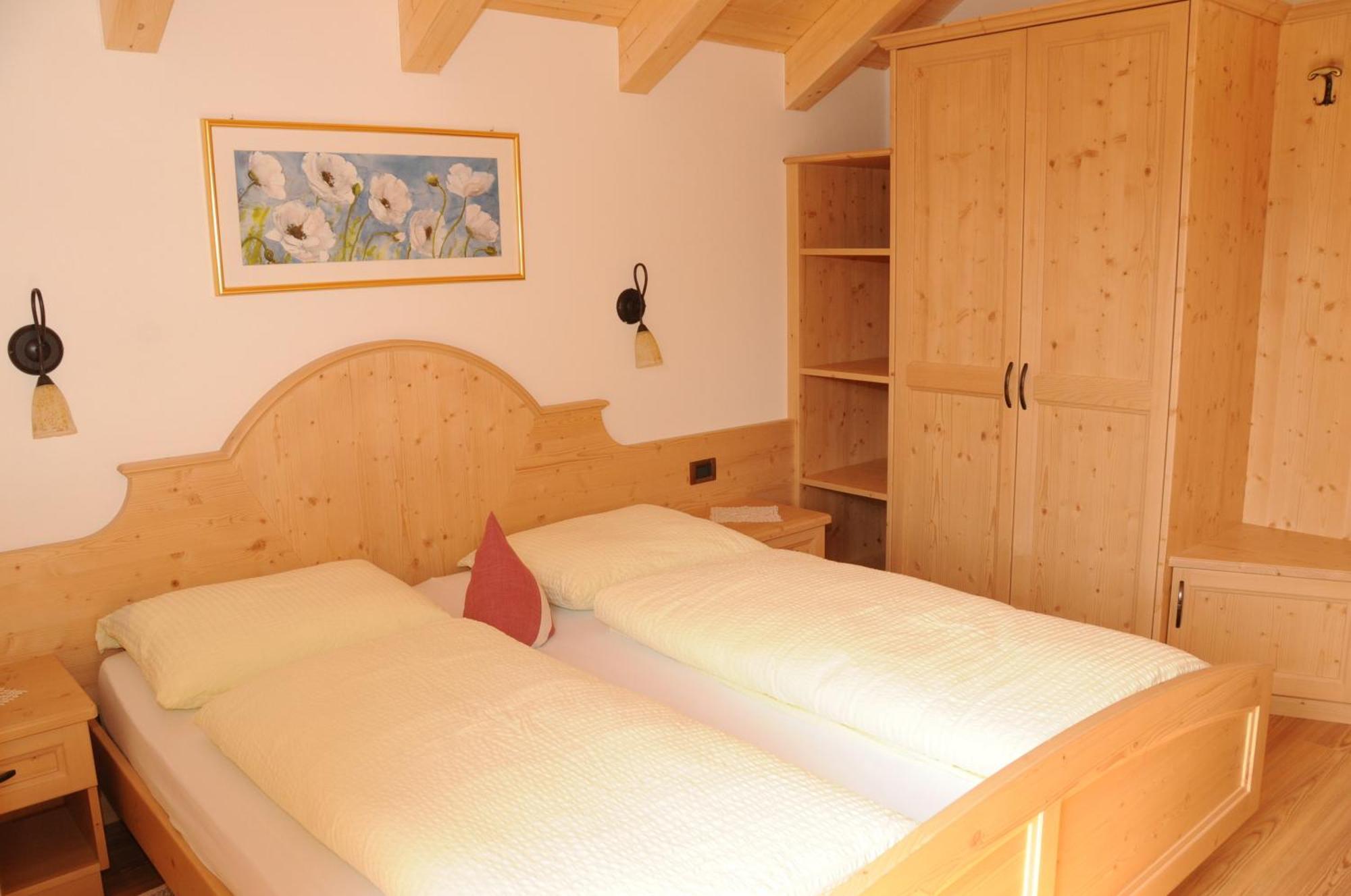 Residence Ciasa Dl Mone Colfosco Kültér fotó